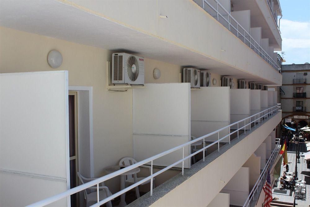 Nch Hotel טורמולינוס מראה חיצוני תמונה