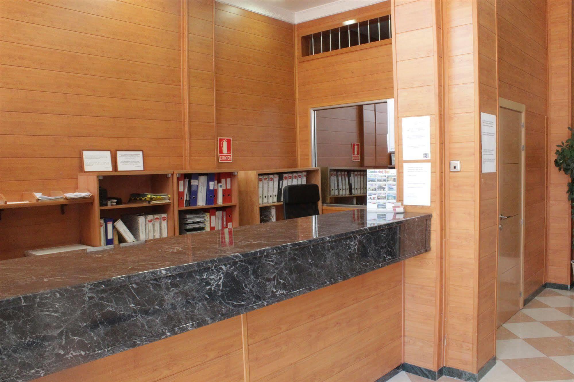Nch Hotel טורמולינוס מראה חיצוני תמונה